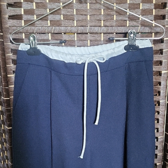 Zara Women's Black Wide-Leg Trousers - Picture 4 of 7